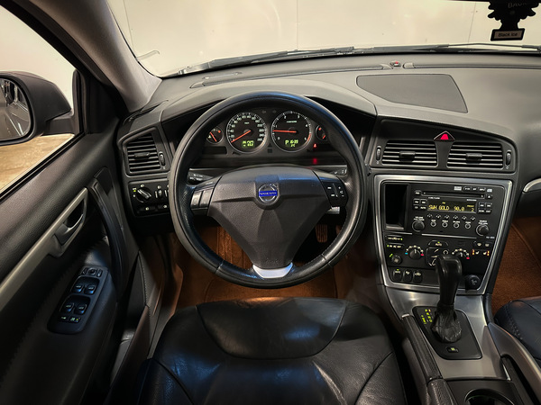 Volvo XC 70, 2005, 2.4 dīzelis, automāts