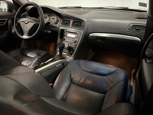 Volvo XC 70, 2005, 2.4 dīzelis, automāts