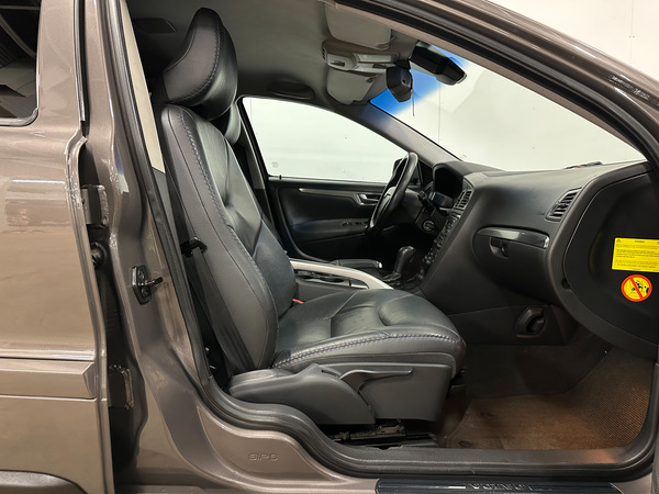 Volvo XC 70, 2005, 2.4 dīzelis, automāts