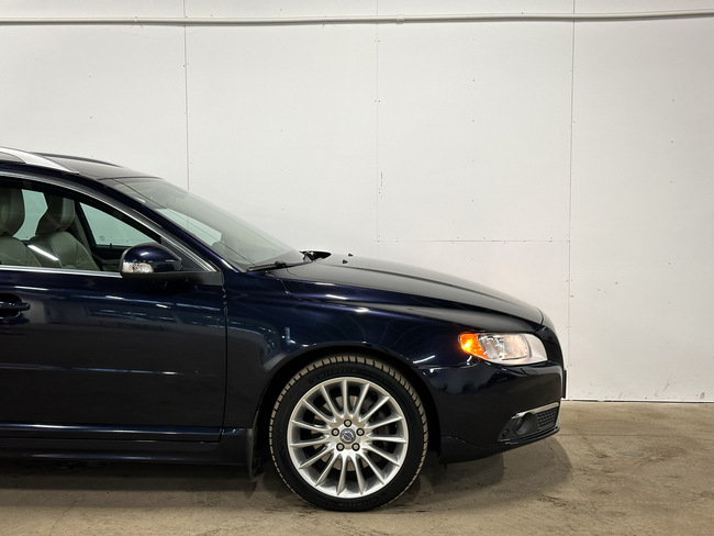 Volvo V70, 2011, 2.4 dīzelis, manuāla