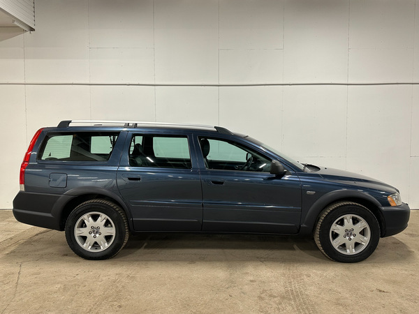 Volvo XC 70, 2005, 2.4 dīzelis, manuāla