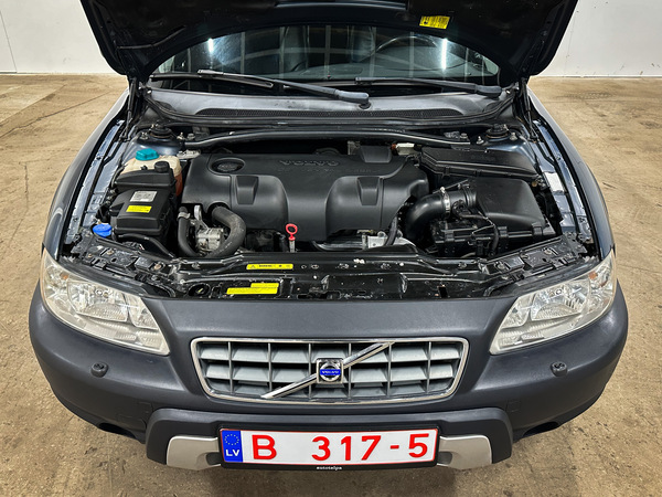 Volvo XC 70, 2005, 2.4 dīzelis, manuāla