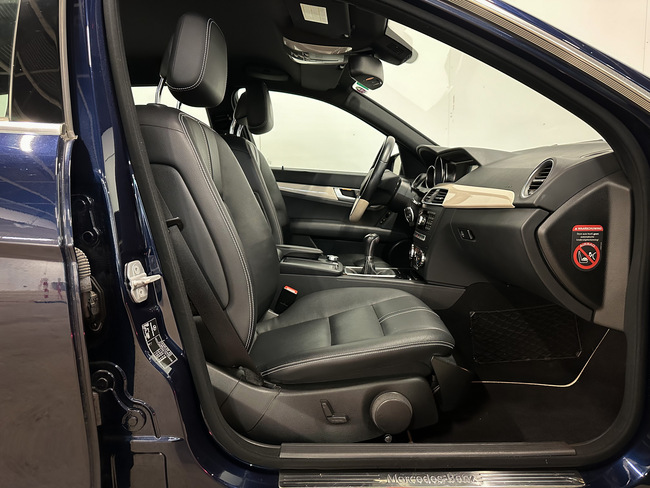 Mercedes C180, 2013, 2.2 dīzelis, manuāla