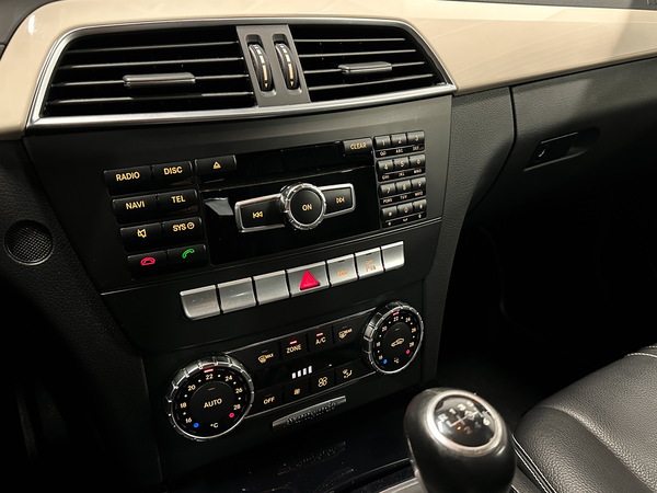 Mercedes C180, 2013, 2.2 dīzelis, manuāla