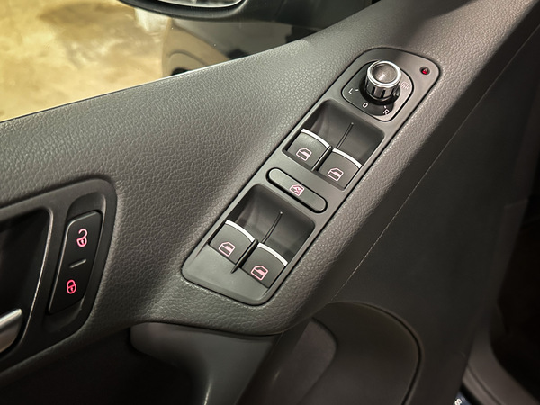 Volkswagen Tiguan, 2011, 2.0 dīzelis, automāts