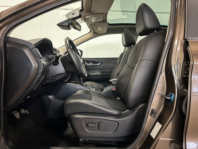 Nissan Qashqai, 2015, 1.5 dīzelis, manuāla