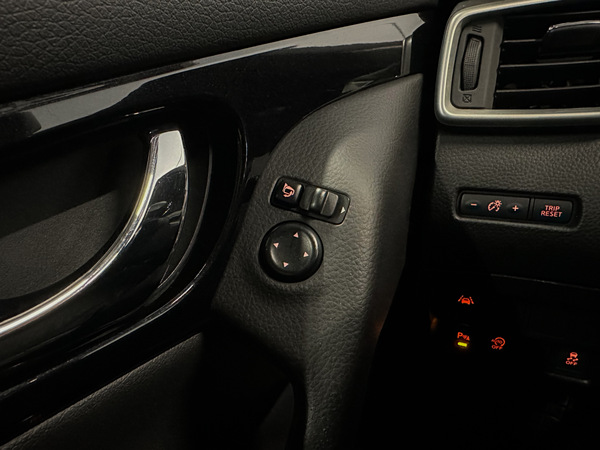 Nissan Qashqai, 2015, 1.5 dīzelis, manuāla