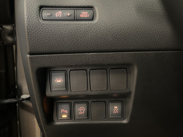 Nissan Qashqai, 2015, 1.5 dīzelis, manuāla