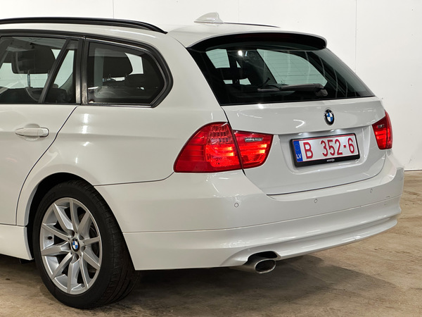 Bmw 320, 2010, 2.0 dīzelis, manuāla
