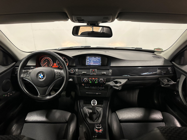 Bmw 320, 2010, 2.0 dīzelis, manuāla