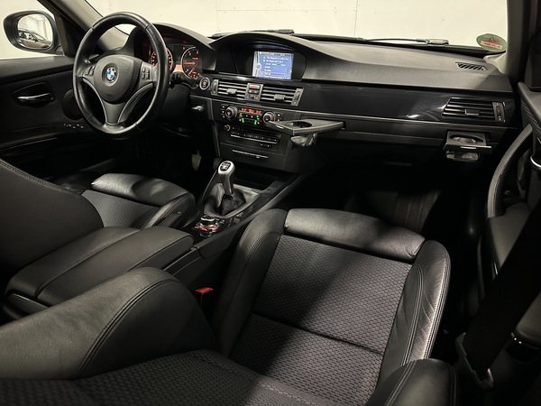 Bmw 320, 2010, 2.0 dīzelis, manuāla