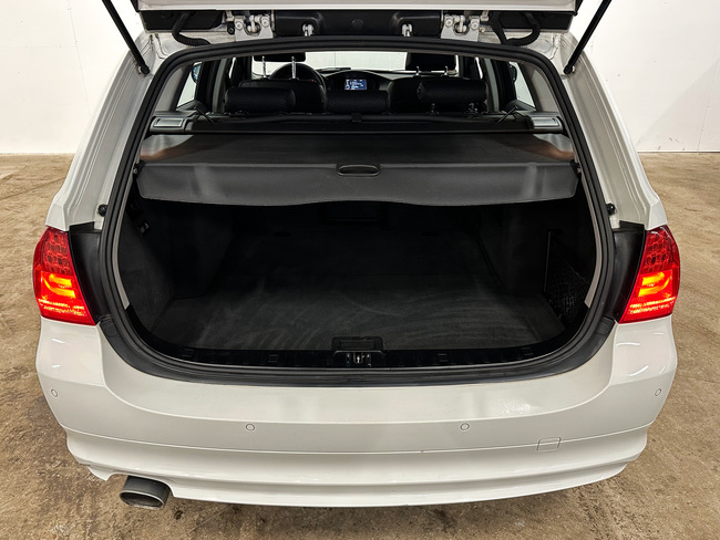 Bmw 320, 2010, 2.0 dīzelis, manuāla