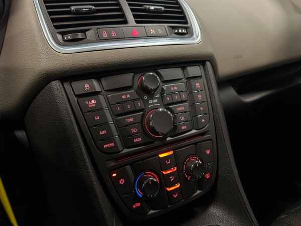 Opel Meriva, 2011, 1.4 benzīns, manuāla