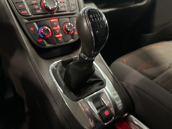 Opel Meriva, 2011, 1.4 benzīns, manuāla