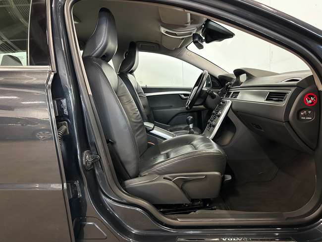 Volvo V70, 2012, 2.0 dīzelis, manuāla