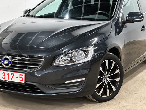 Volvo V60, 2013, 1.6 dīzelis, manuāla