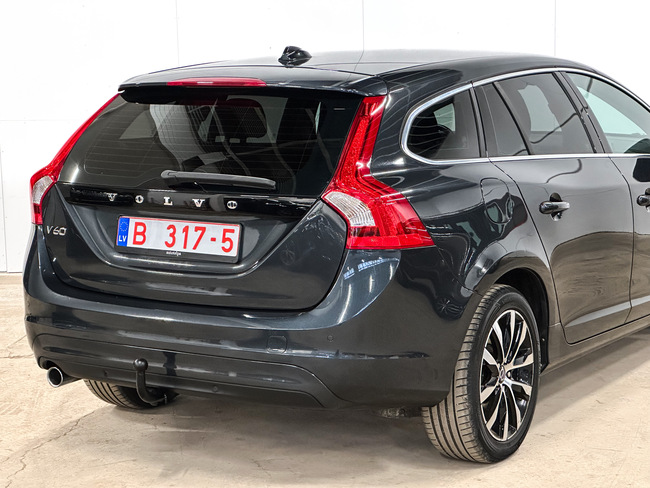 Volvo V60, 2013, 1.6 dīzelis, manuāla