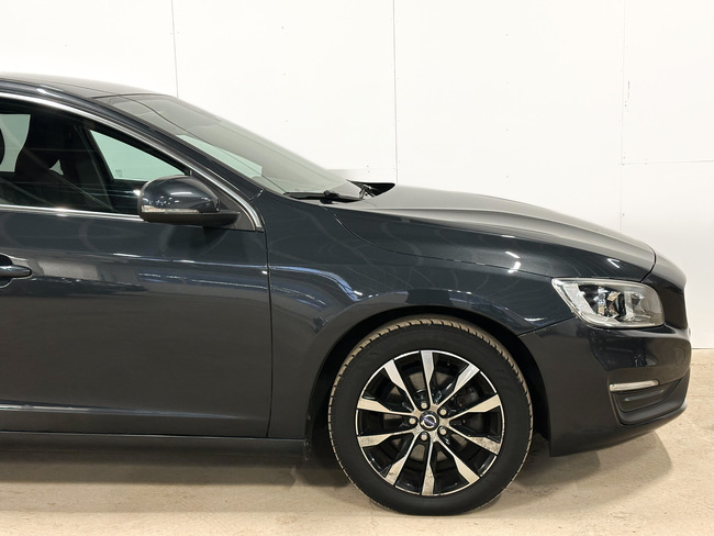 Volvo V60, 2013, 1.6 dīzelis, manuāla