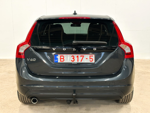 Volvo V60, 2013, 1.6 dīzelis, manuāla