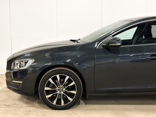 Volvo V60, 2013, 1.6 dīzelis, manuāla