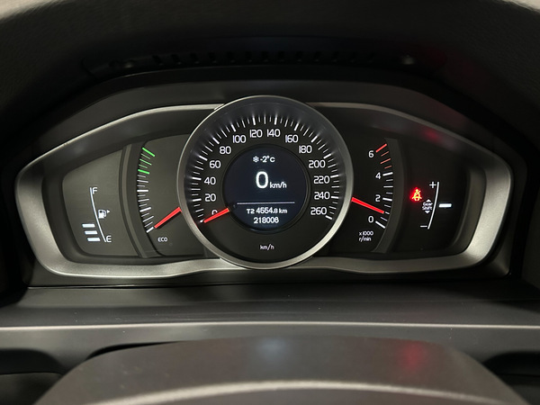 Volvo V60, 2013, 1.6 dīzelis, manuāla