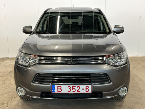 Mitsubishi Outlander, 2014, 2.0 hibrīds, automāts