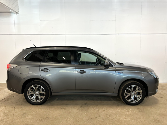 Mitsubishi Outlander, 2014, 2.0 hibrīds, automāts