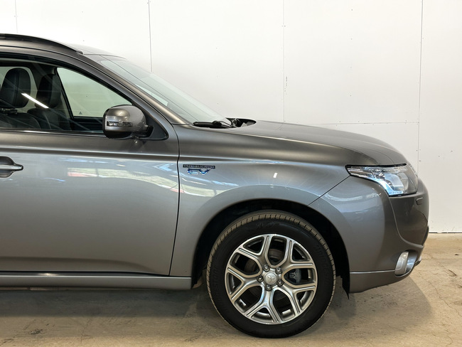 Mitsubishi Outlander, 2014, 2.0 hibrīds, automāts