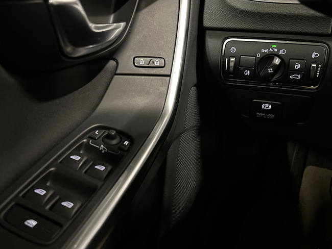 Volvo V60, 2013, 1.6 dīzelis, manuāla