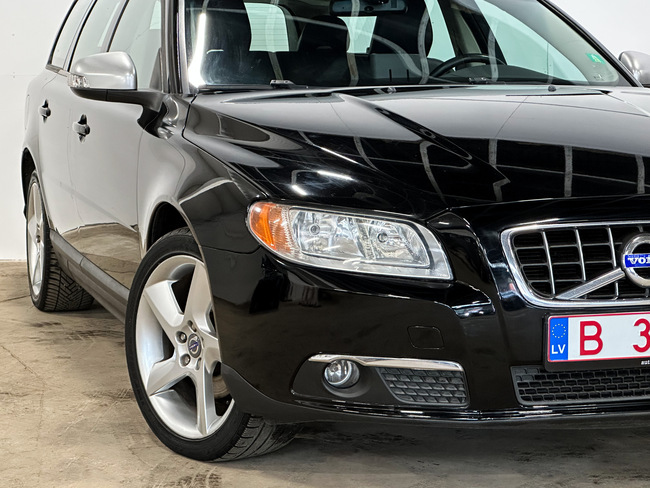 Volvo V70, 2010, 2.0 dīzelis, manuāla