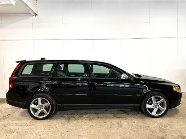 Volvo V70, 2010, 2.0 dīzelis, manuāla