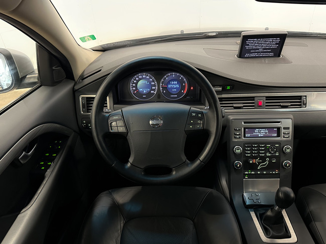 Volvo V70, 2010, 2.0 dīzelis, manuāla