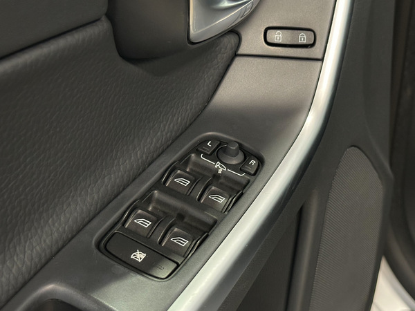 Volvo XC 60, 2009, 2.4 dīzelis, manuāla