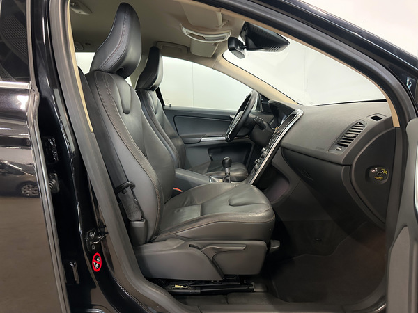 Volvo XC 60, 2013, 2.4 dīzelis, manuāla