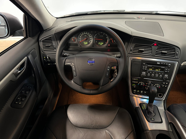 Volvo XC 70, 2004, 2.4 dīzelis, automāts