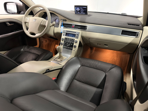 Volvo XC 70, 2008, 2.4 dīzelis, manuāla