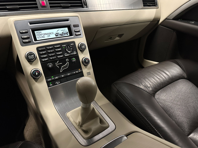 Volvo XC 70, 2008, 2.4 dīzelis, manuāla