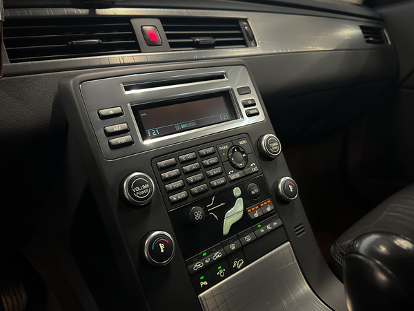 Volvo XC 70, 2008, 2.4 dīzelis, manuāla