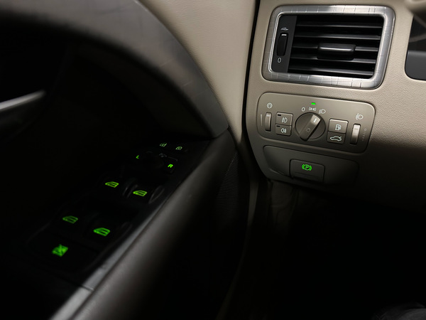 Volvo XC 70, 2008, 2.4 dīzelis, manuāla