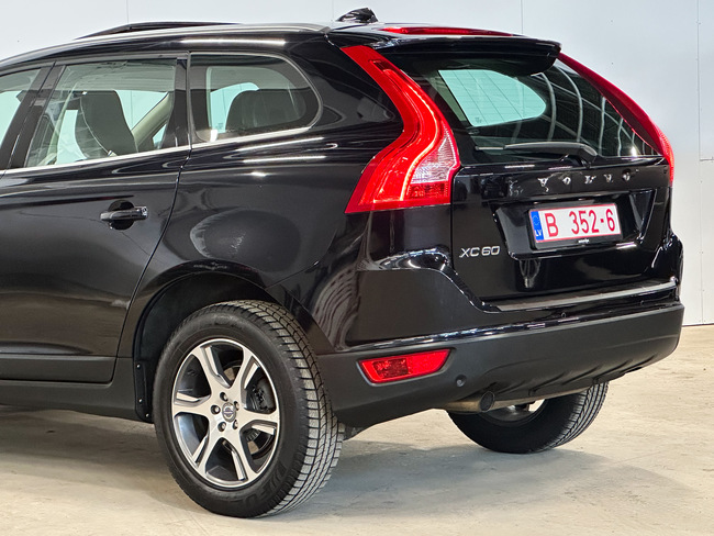 Volvo XC 60, 2010, 2.0 dīzelis, manuāla