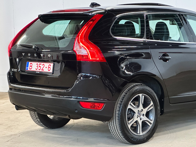 Volvo XC 60, 2010, 2.0 dīzelis, manuāla
