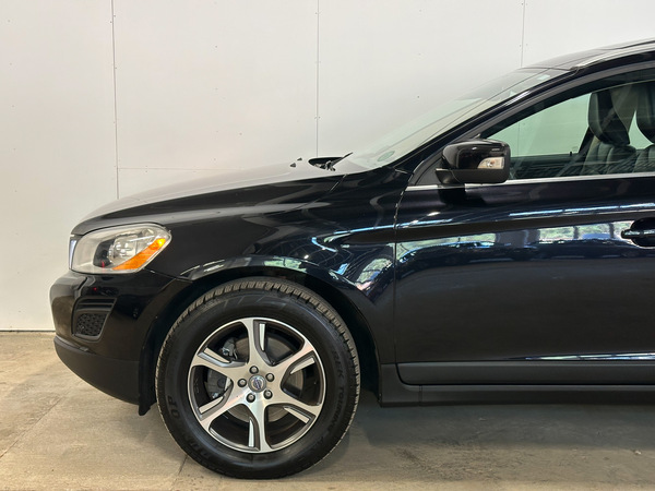 Volvo XC 60, 2010, 2.0 dīzelis, manuāla