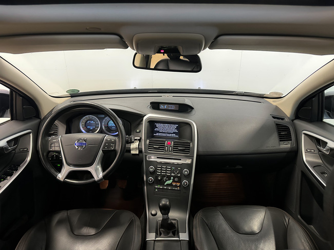 Volvo XC 60, 2010, 2.0 dīzelis, manuāla