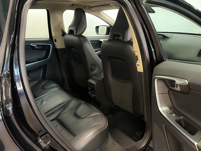 Volvo XC 60, 2010, 2.0 dīzelis, manuāla