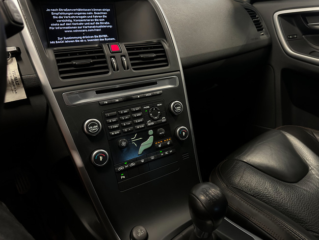 Volvo XC 60, 2010, 2.0 dīzelis, manuāla