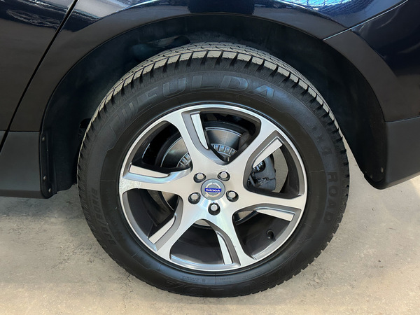 Volvo XC 60, 2010, 2.0 dīzelis, manuāla