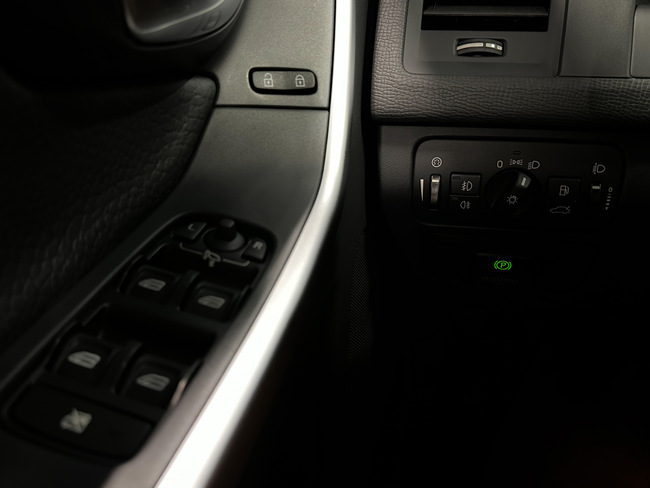 Volvo XC 60, 2009, 2.4 dīzelis, automāts