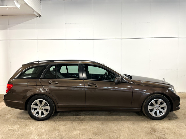 Mercedes C200, 2012, 2.1 dīzelis, manuāla