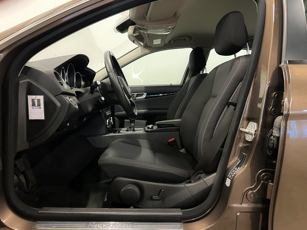 Mercedes C200, 2012, 2.1 dīzelis, manuāla