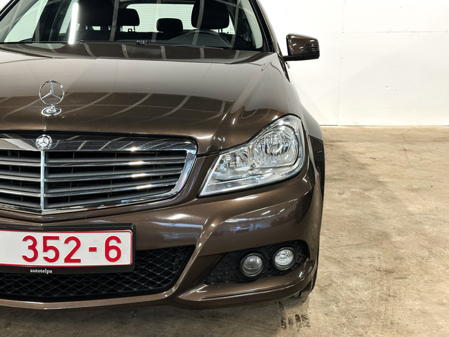 Mercedes C200, 2012, 2.1 dīzelis, manuāla